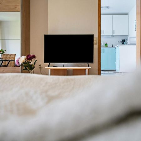 Appartment Piano Oberhaching Bagian luar foto